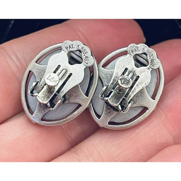 Liz Claiborn Clip Earrings Silver Tone Metal Gray Stone Adjustable Clip VTG 90th - Picture 5 of 10